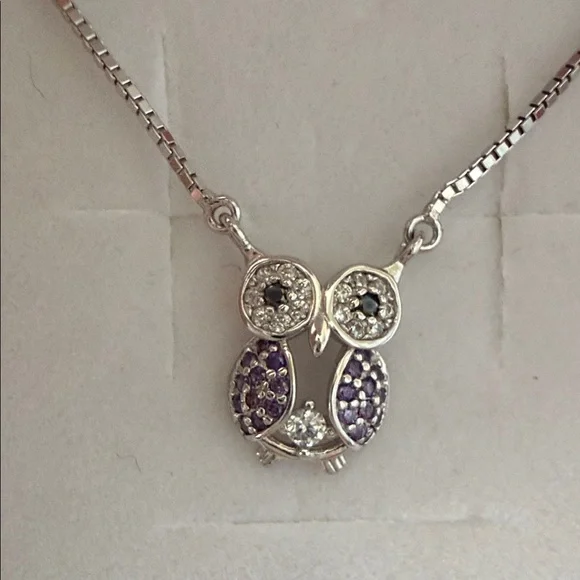 925 Silver and Purple Owl Pendant Necklace - Picture 2 of 4